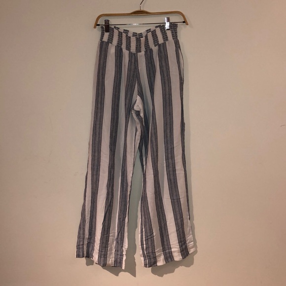 Bella Dahl Pants - Bella Dahl smocked wide leg nautical blue striped